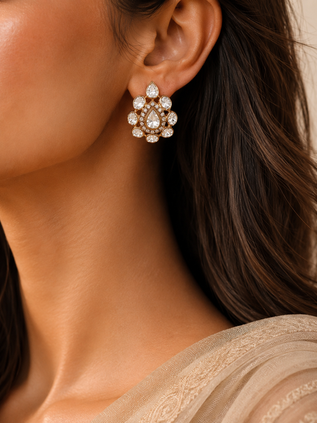 The Classic Timeless Polki Halo Kundan Earring